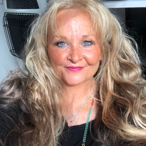 Fundraising Page: Christina Wood